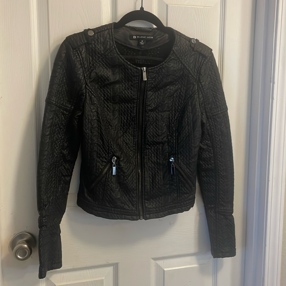BLANC NOIR BLACK COAT